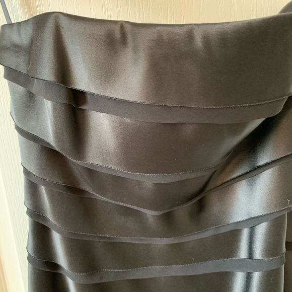 WHBM Black Strapless Satin Blend Midi Dress—SZ. 2 - Picture 4 of 9